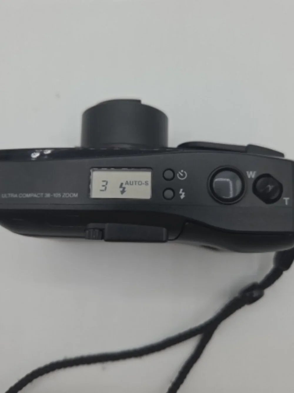 Olympus Accura Zoom 105 35mm Film Camera